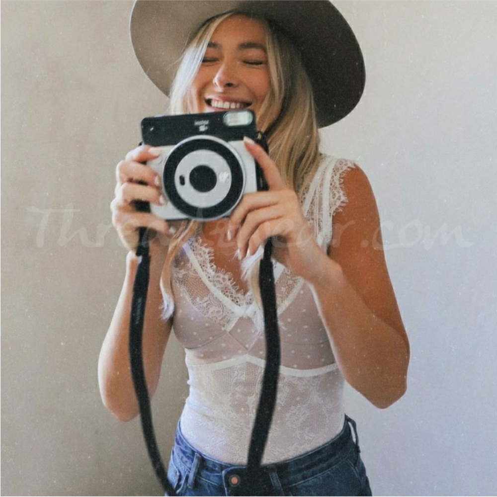 Elegant White Lace Women Top